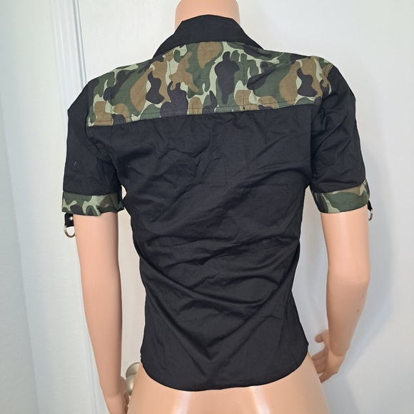 Dead Threads Womens S Shirt Goth Black Camouflage Button Down Short Sleeve - Picture 4 of 12